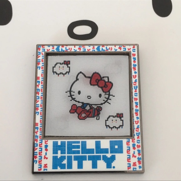 Sanrio Friend Of The Month Pin Hello Kitty Airplane DECEMBER 2019 45th Annivers - Picture 2 of 5